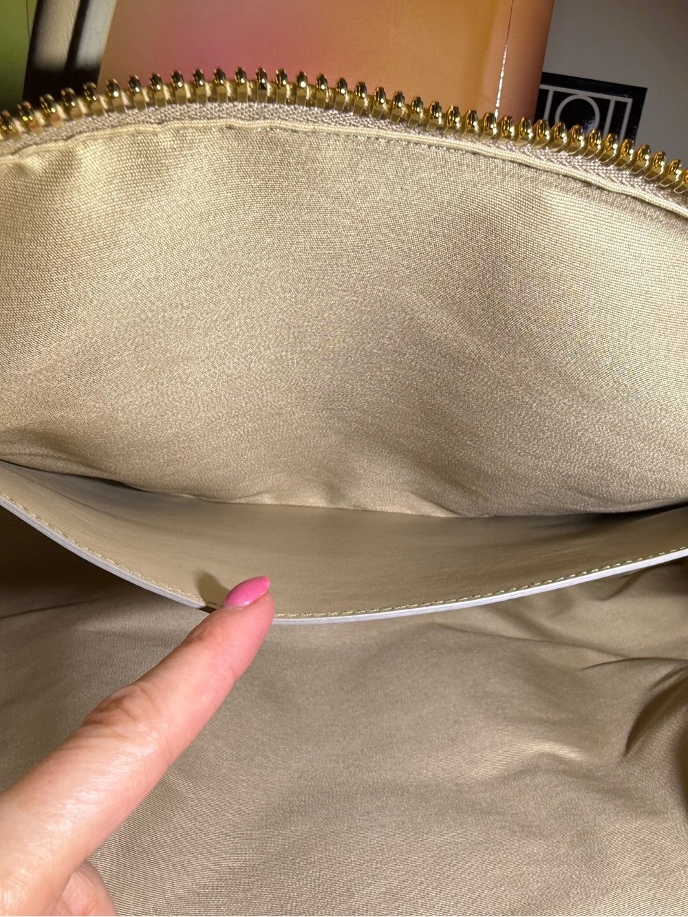 Givenchy Large Antigona Tote - Picture 13 of 14